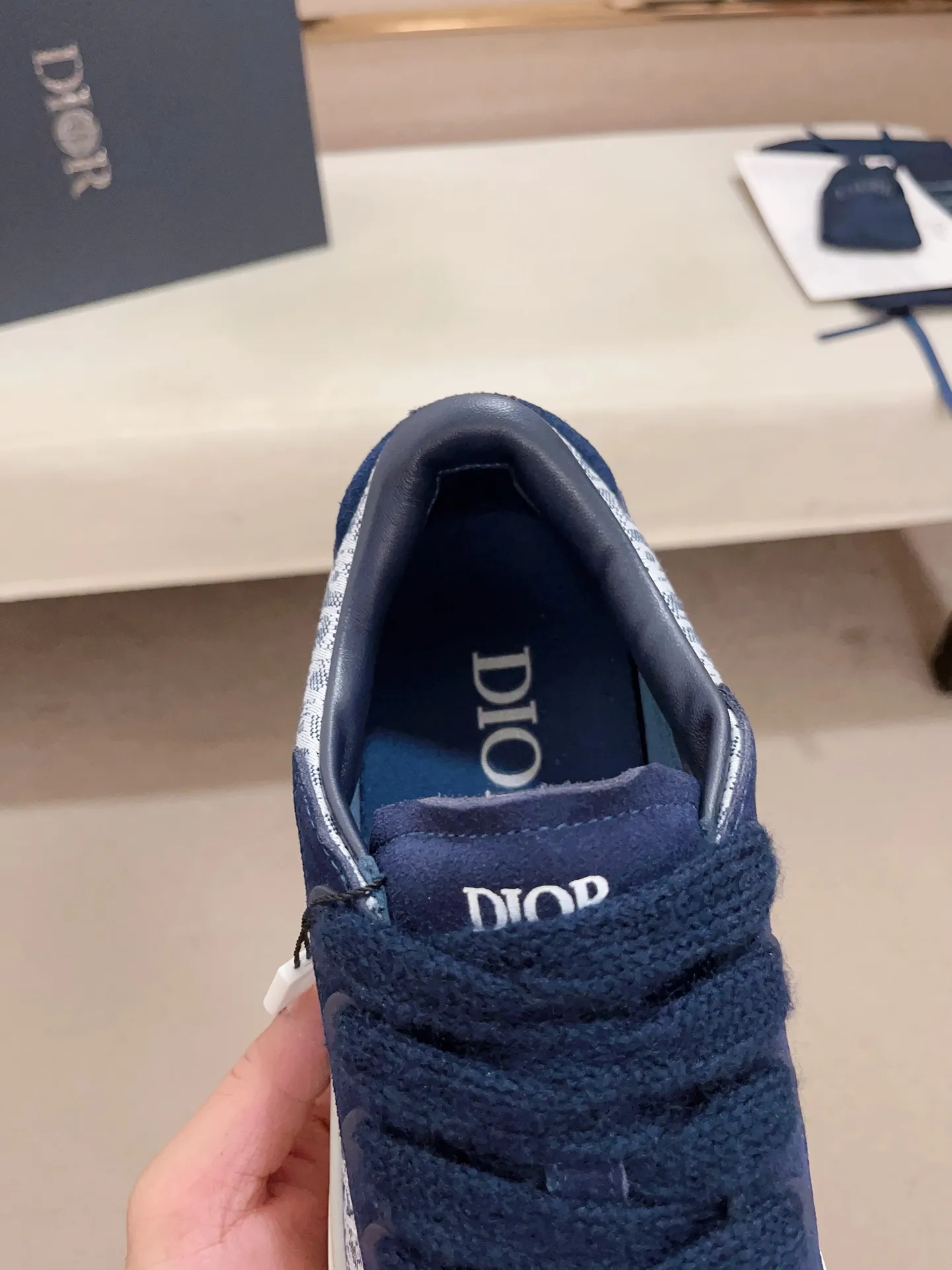 Men's shoes 💰: 640💰[Dior·Dior] Top 🔍Couple model💏🔍New casual sports style couple shoes, new four-season design, perfect workmanship, lace-up lazy style to create wardrobe quality, upper: imported first-layer cowhide, sheepskin lining is soft and comfortable, ultra-light TPU wear-resistant outsole, simple, versatile fashion men's shoes, excellent color code number 35--44